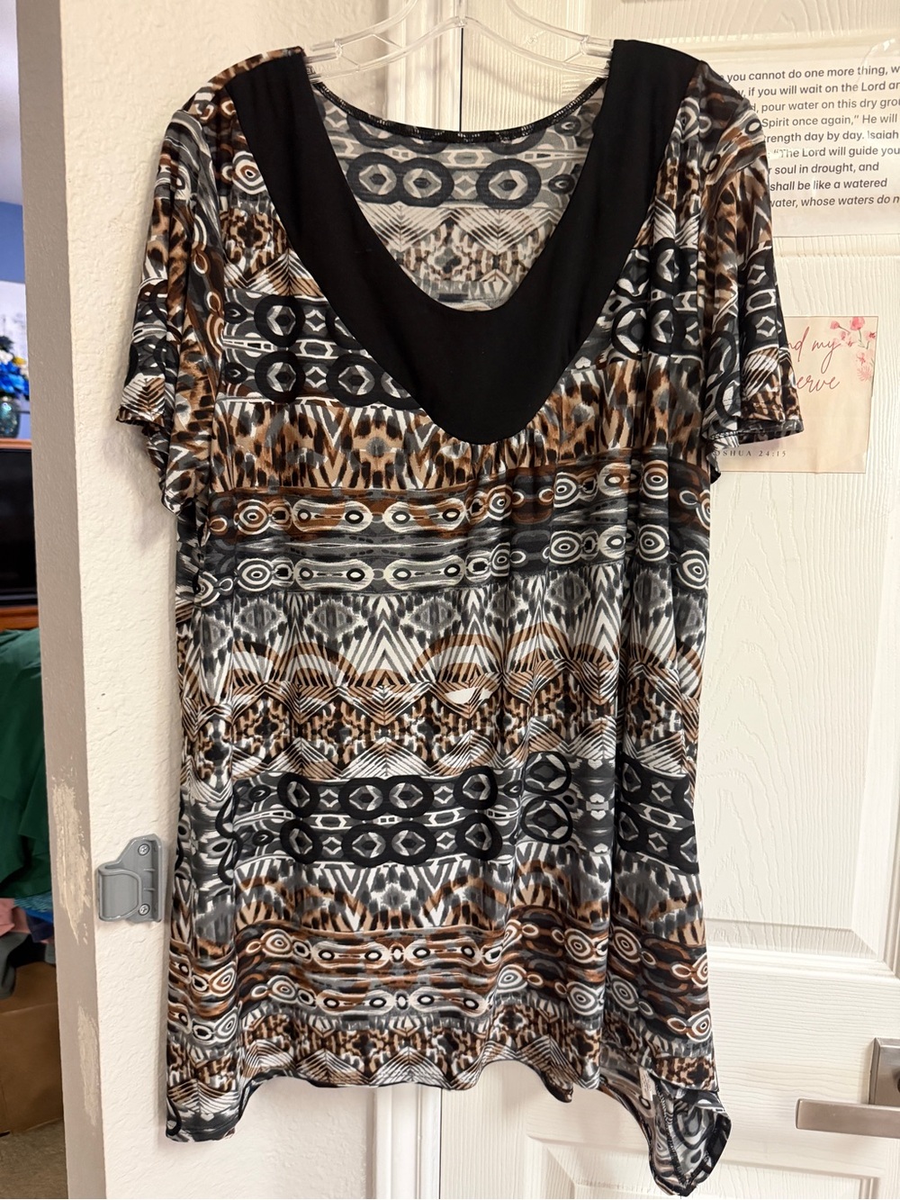 Black Accent Brown & Gray Patterned Short Sleeve Tunic